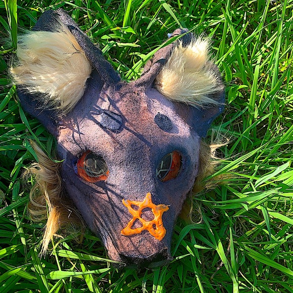 Hyena Therian Mask - Picture 1 of 3